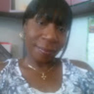 Meet your Posher, Desiree